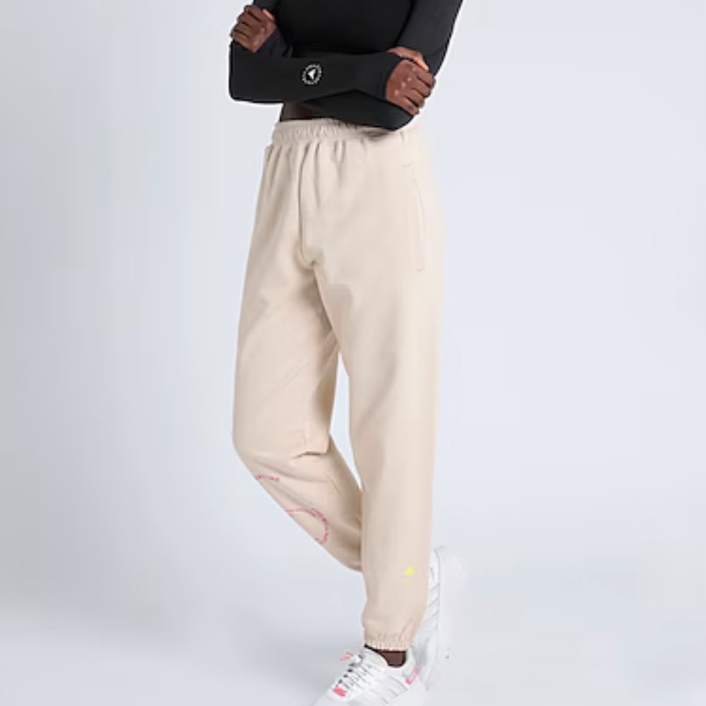 ADIDAS by STELLA McCARTNEY
adidas by Stella McCartney Sportswear Sweatpants